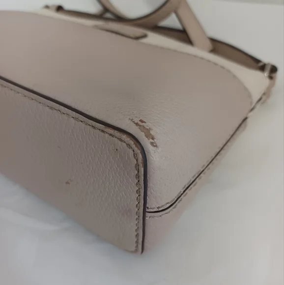 Kate Spade purse crossbody cream/tan - Picture 10 of 13